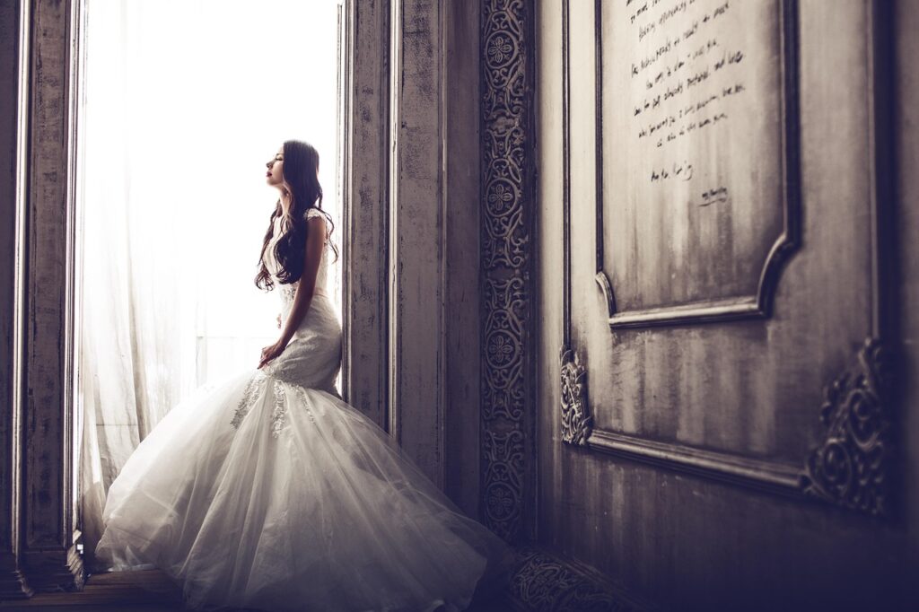 小さな結婚式のドレス選び方で失敗しないポイントは？