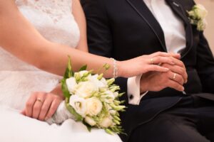 再婚挙式で使える誓いの言葉の例文は？
